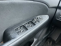 2008 - hyundai - i30 cw - 1.6i dynamic - personenauto - afbeelding 10 van  12