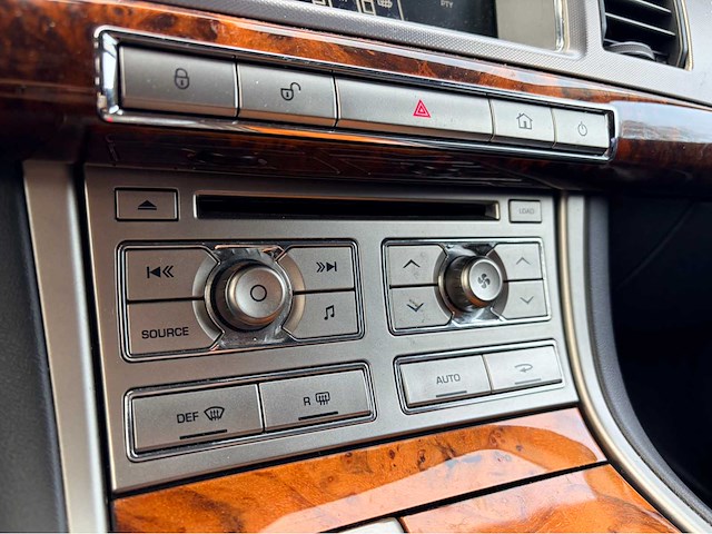 2008 - jaguar - xf - personenauto - afbeelding 7 van  22
