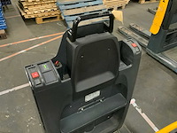 2008 - jungheinrich - ece 220 - orderpicker - afbeelding 10 van  12