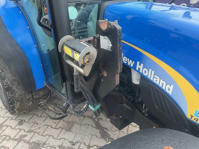 2008 - new holland - t4050 - vierwielaangedreven landbouwtractor - afbeelding 6 van  26