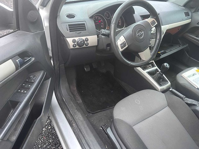 2008 - opel - astra wagon - 1.6 business - 72-zs-bf - afbeelding 12 van  14