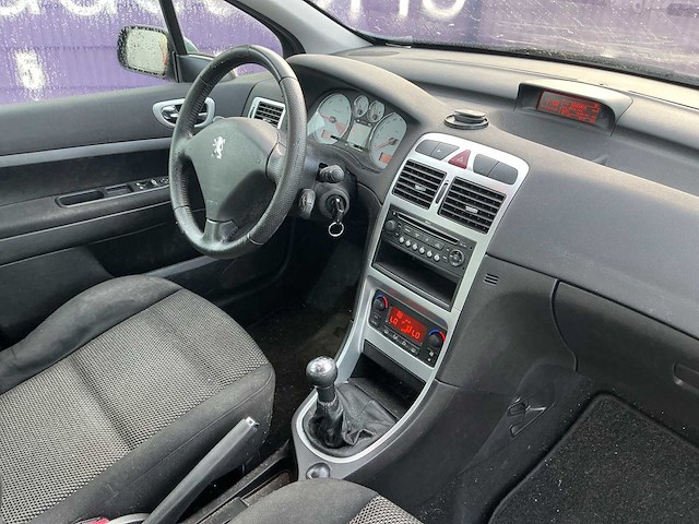 2008 - peugeot - 307 break - 1.6 hdif premium - personenauto - afbeelding 11 van  13