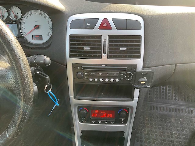 2008 - peugeot - 307 sw - 1.6-16v premium - personenauto - afbeelding 13 van  13