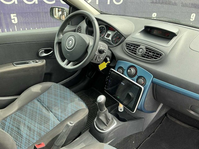 2008 - renault - clio - 1.2-16v authentique - personenauto - afbeelding 10 van  13