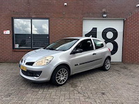 2008 - renault - clio - 1.2-16v expression - 07-gxk-2 - afbeelding 1 van  8