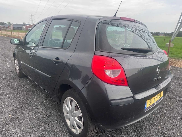 2008 - renault - clio - 1.2-16v special line - 31-zh-zf - afbeelding 10 van  17
