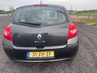 2008 - renault - clio - 1.2-16v special line - 31-zh-zf - afbeelding 11 van  17
