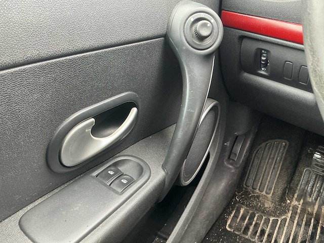 2008 - renault - clio - 1.2 tce rip curl - personenauto - afbeelding 3 van  12