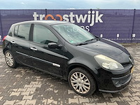 2008 - renault - clio - 1.2 tce rip curl - personenauto - afbeelding 5 van  12