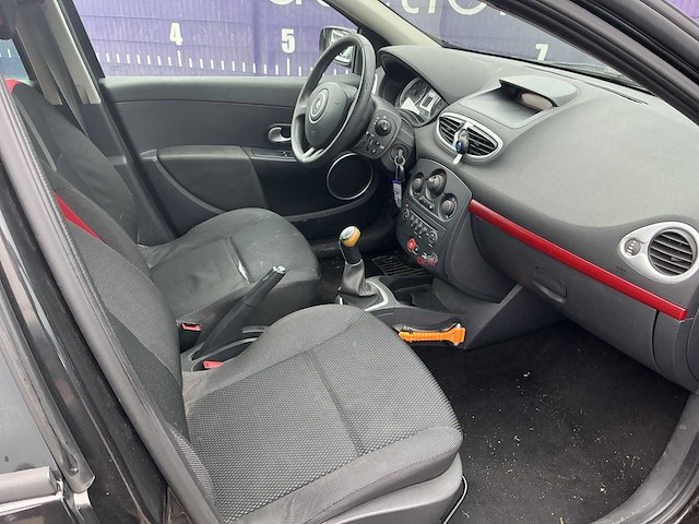 2008 - renault - clio - 1.2 tce rip curl - personenauto - afbeelding 8 van  12