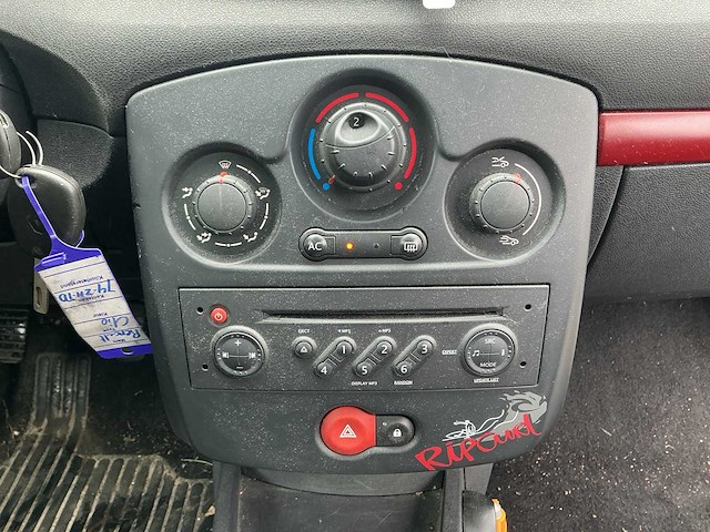2008 - renault - clio - 1.2 tce rip curl - personenauto - afbeelding 11 van  12