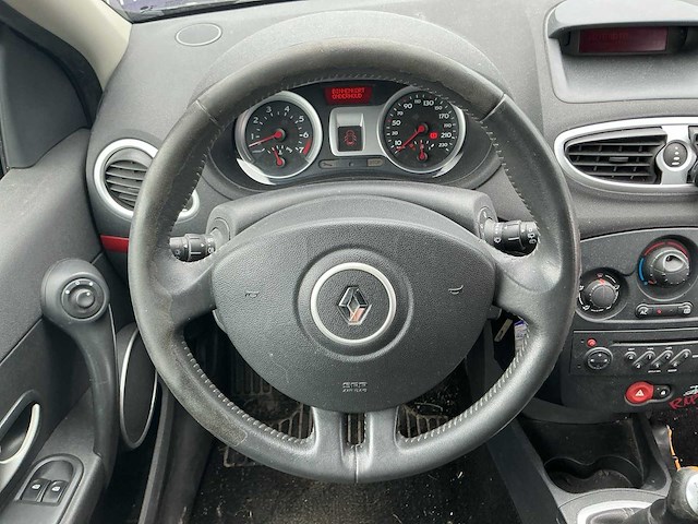 2008 - renault - clio - 1.2 tce rip curl - personenauto - afbeelding 2 van  12