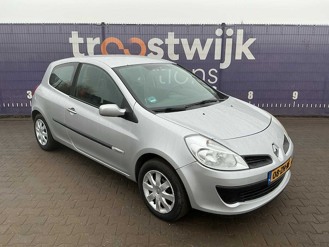 2008 - renault - clio - 1.5 dci dynamique s - personenauto - afbeelding 2 van  14