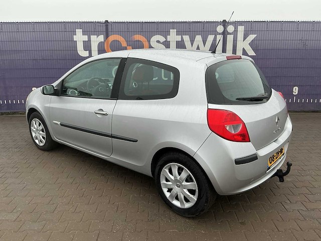 2008 - renault - clio - 1.5 dci dynamique s - personenauto - afbeelding 3 van  14