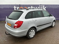 2008 - skoda - fabia combi - 1.6-16v ambiente - personenauto - afbeelding 2 van  2