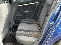 2008 - volkswagen - golf - 1.9 tdi optive 4 - personenauto - afbeelding 7 van  13