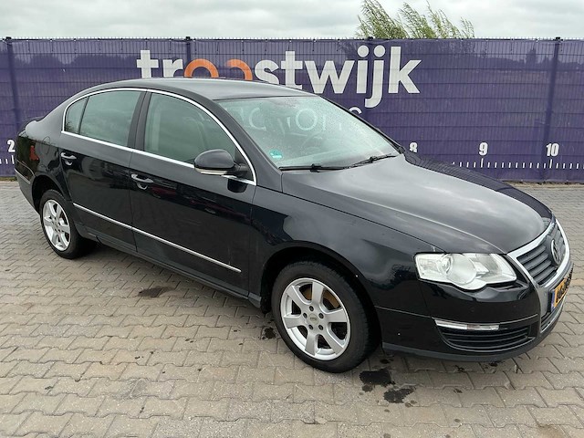 2008 - volkswagen - passat - 2.0 tdi comfortl.bns - personenauto - afbeelding 5 van  12