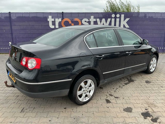 2008 - volkswagen - passat - 2.0 tdi comfortl.bns - personenauto - afbeelding 7 van  12