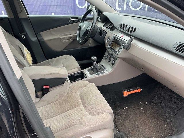 2008 - volkswagen - passat - 2.0 tdi comfortl.bns - personenauto - afbeelding 8 van  12