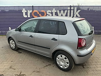 2008 - volkswagen - polo - 1.2-12v trendline - personenauto - afbeelding 5 van  11