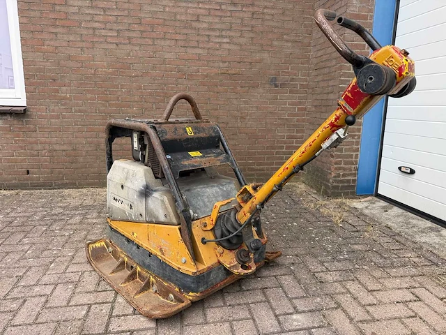 2008 - wacker - dpu 6055 6t met aanhanger - plate compactor - afbeelding 1 van  12