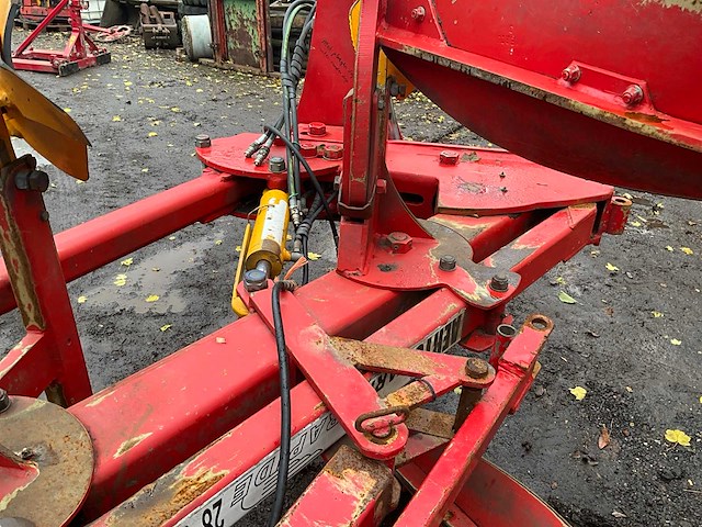 2008 aerts vario rapide mais-speciaal ploeg 4-schaars - afbeelding 12 van  16