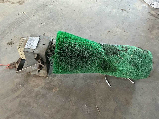 2008 agricow pendolare borstelmachine - afbeelding 4 van  9