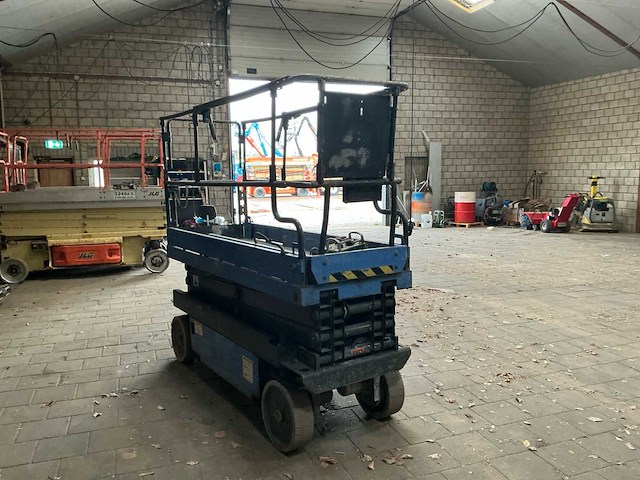 2008 aichi sv06cnl hoogwerker - afbeelding 4 van  17