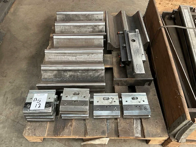 2008 amada hfp nt 400-4l cnc-kantbank - afbeelding 6 van  15