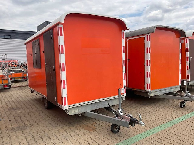 2008 atec / brouwer units sm400l schaft aanhangwagen - afbeelding 17 van  23