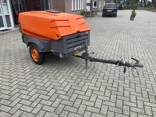 2008 atlas copco xas 57 luchtcompressor - afbeelding 4 van  8