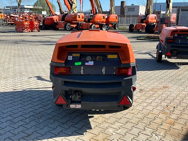 2008 atlas copco xas57dd pe euro box compressor aanhangwagen - afbeelding 17 van  20