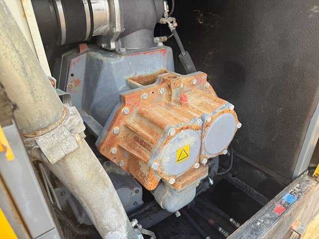 2008 atlas copco xrvs466 luchtcompressor - afbeelding 14 van  16