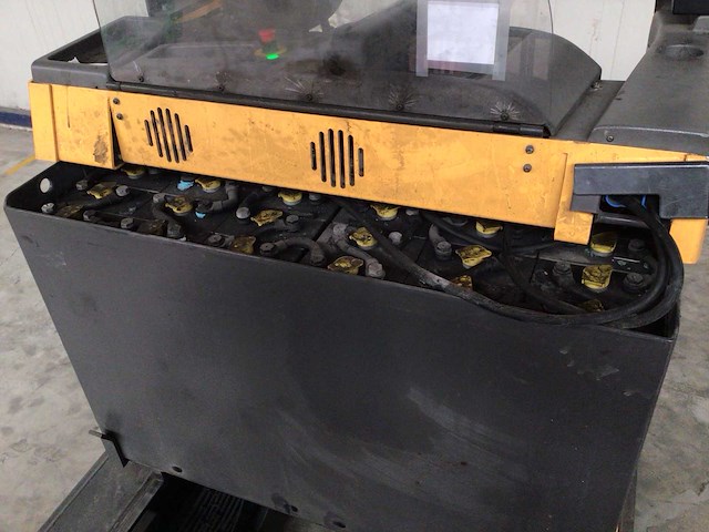 2008 atlet 4 weg zijlader, reachtruck ufs250 - afbeelding 5 van  14