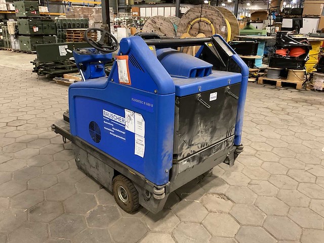 2008 bauscher floortec r 680 b zelfrijdende veegmachine - afbeelding 2 van  13