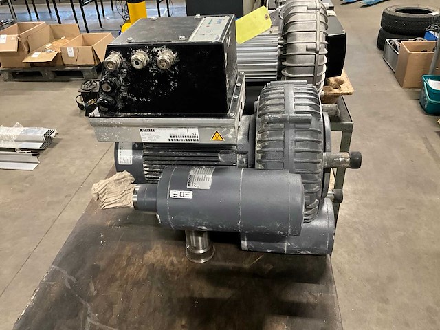 2008 becker sv 8.130/2-492 vacuümpomp - afbeelding 1 van  6