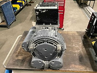 2008 becker sv 8.130/2-492 vacuümpomp - afbeelding 2 van  6