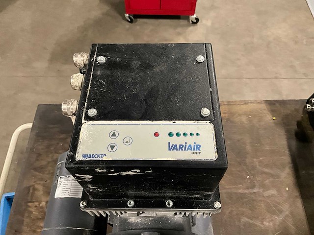 2008 becker sv 8.130/2-492 vacuümpomp - afbeelding 4 van  6