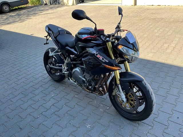 2008 benelli tnt 1130 cafe racer motorfiets - afbeelding 11 van  16