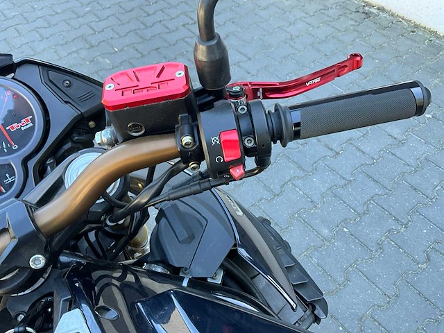 2008 benelli tnt 1130 cafe racer motorfiets - afbeelding 16 van  16