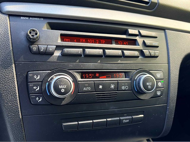 2008 bmw 1-serie 116i airco personenauto - afbeelding 2 van  11