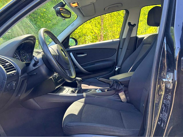 2008 bmw 1-serie 116i airco personenauto - afbeelding 10 van  11
