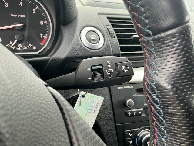 2008 bmw 120i 1-serie personenauto - afbeelding 24 van  32