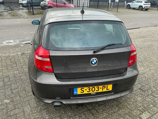 2008 bmw 120i 1-serie personenauto - afbeelding 27 van  32