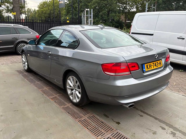 2008 bmw 3-serie coupé 320i personenauto - afbeelding 19 van  23