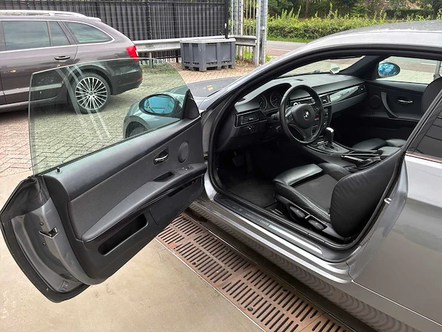 2008 bmw 3-serie coupé 320i personenauto - afbeelding 15 van  15
