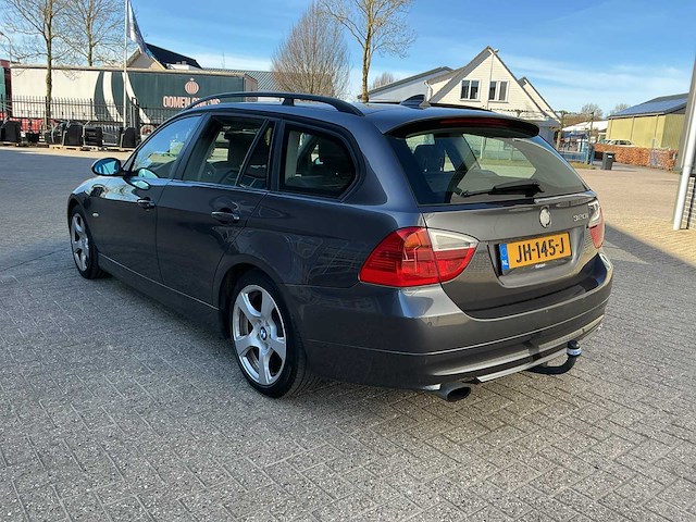 2008 bmw 320i touring personenauto - afbeelding 26 van  27