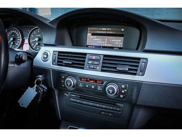 2008 bmw 3serie 335i high executive -car 71-hbt-4 - afbeelding 19 van  21
