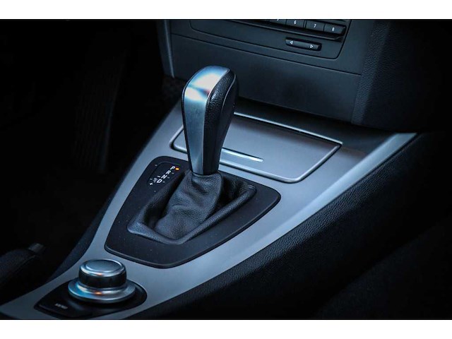 2008 bmw 3serie 335i high executive -car 71-hbt-4 - afbeelding 21 van  21