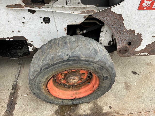 2008 bobcat s300 schranklader defect - afbeelding 2 van  30